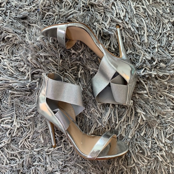 Madeline Girl Silver Storm Heels - Picture 3 of 8